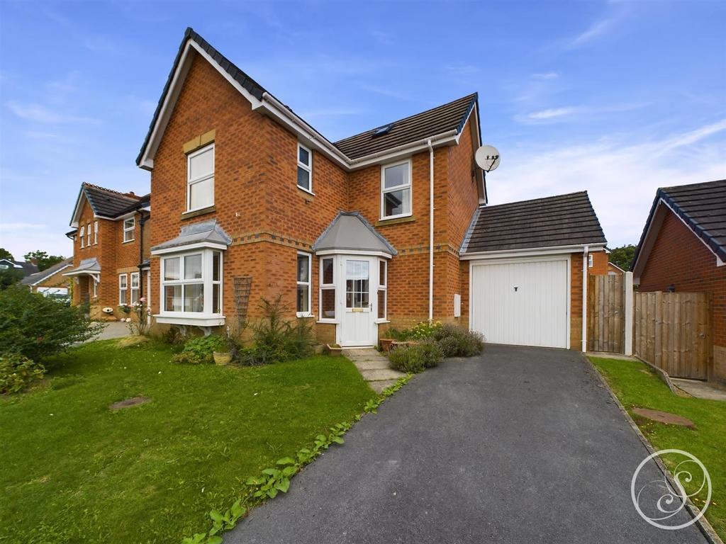 Boundary Close, Colton, Leeds 3 bed detached house £325,000