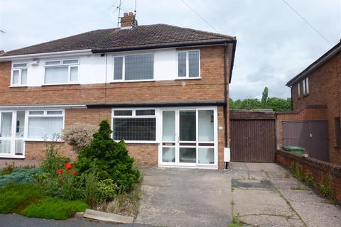 3 bedroom semi-detached house to rent, Ravensmere Road, Greenlands, Redditch