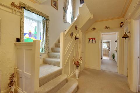 270 Beverley Road, Anlaby, Hull, HU10 7BG