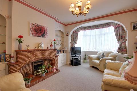 270 Beverley Road, Anlaby, Hull, HU10 7BG