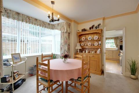 270 Beverley Road, Anlaby, Hull, HU10 7BG