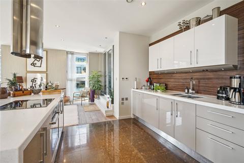 2 bedroom apartment to rent, Palace Place, Westminster, London, SW1E