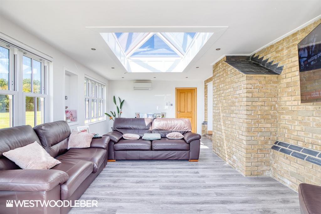 Birch Place 40.jpg