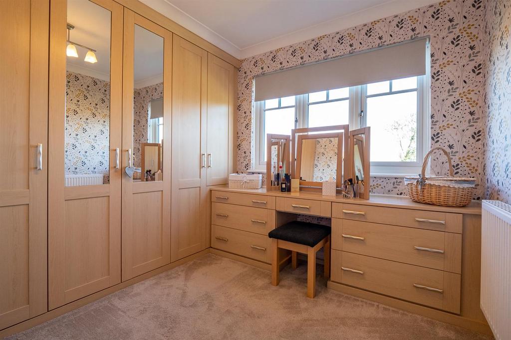 Dressing Room.jpg