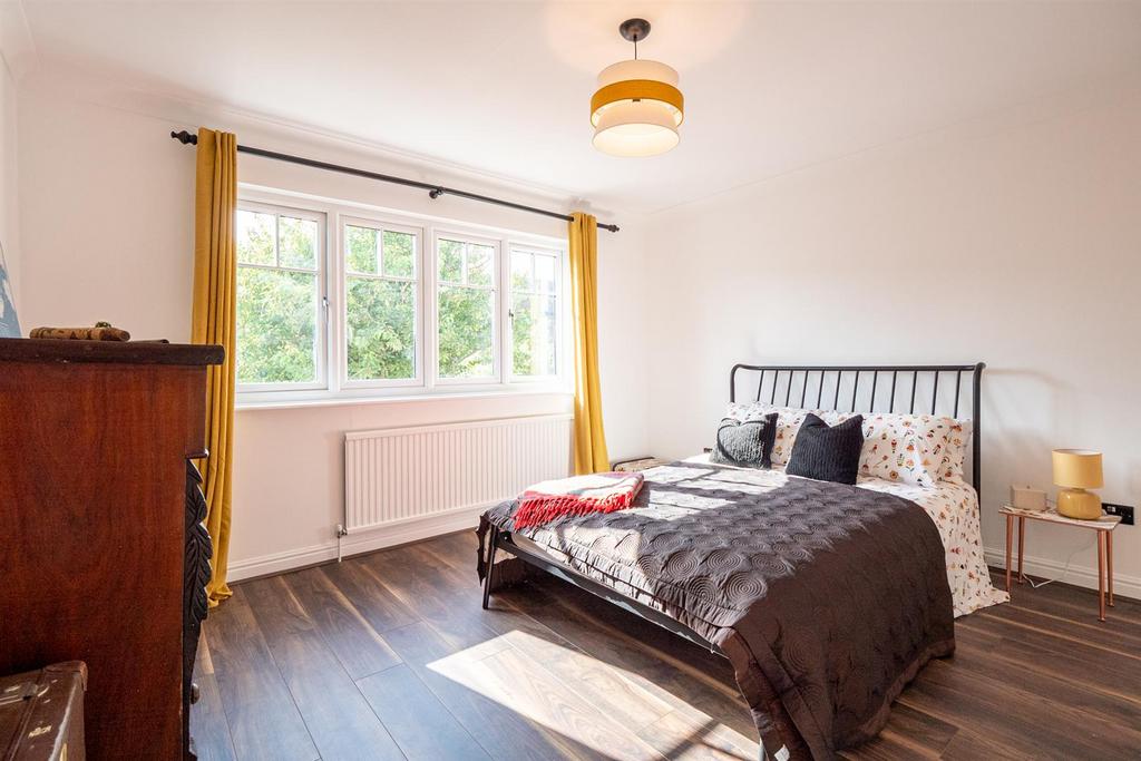 Bedroom 2.jpg