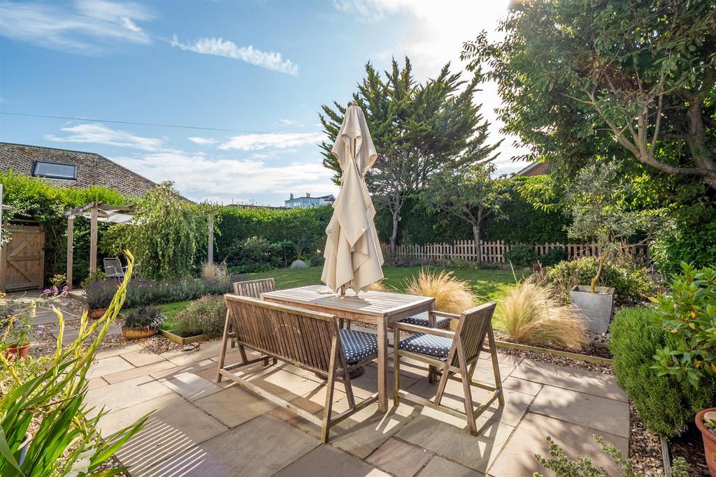 Rear Garden.jpg