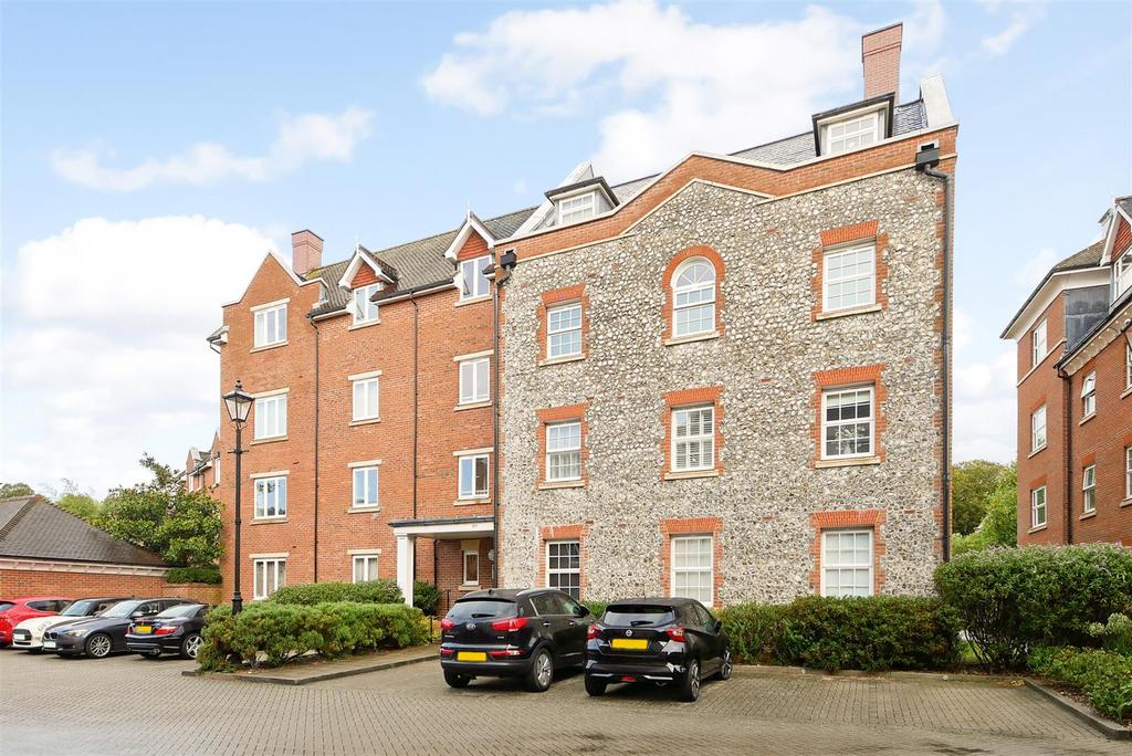 St. Agnes Place, Chichester 2 bed apartment £1,200 pcm (£277 pw)