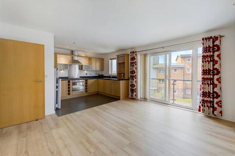 2 bedroom apartment for sale - Millennuim Quay