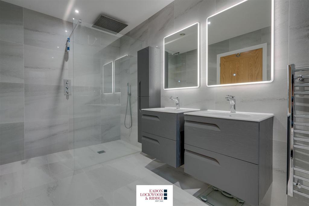 Bedroom 1- Ensuite