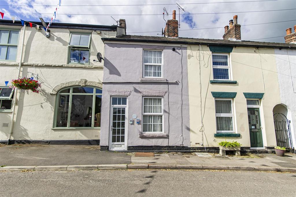 Valley Road, Barlow, Dronfield 3 bed terraced house for sale £275,000