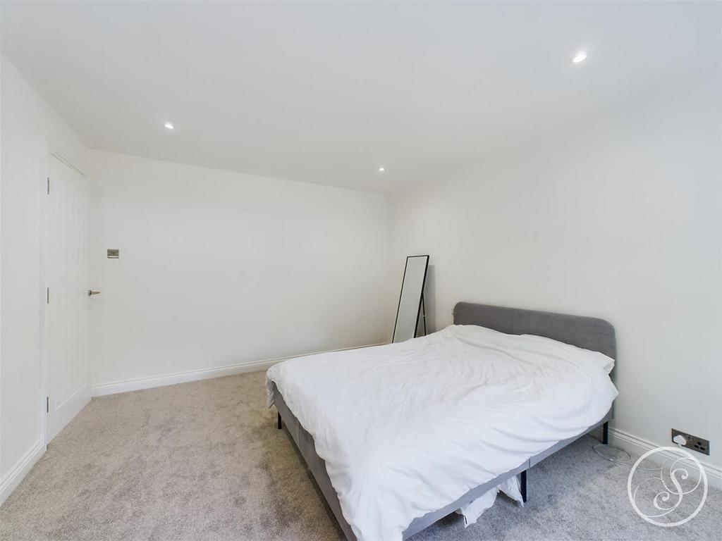 Bed 2