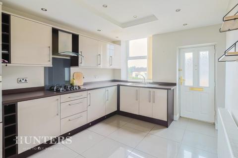 46 Warrington Street, Lees, Oldham, OL4 5AR