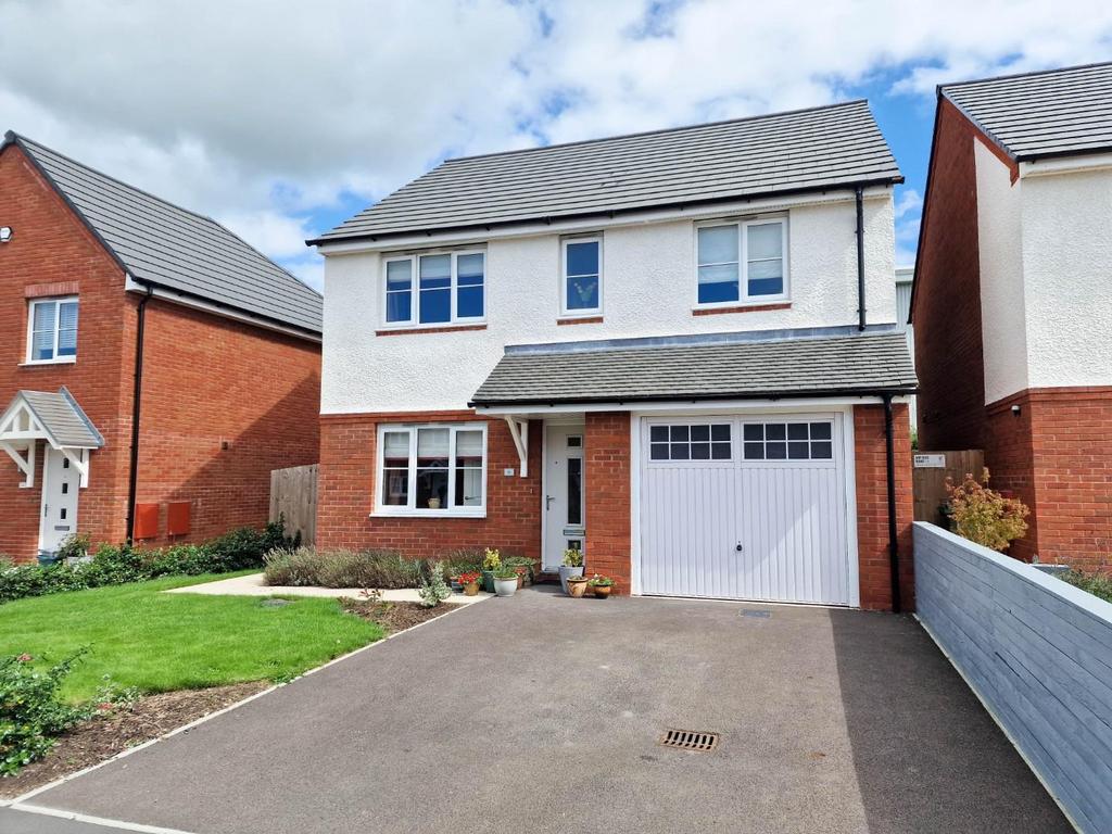 Rowbotham Way, Great Oldbury, Stonehouse 4 bed house for sale £360,000