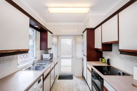 97 Dale View Crescent, London, E4 6PH