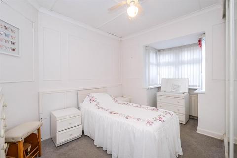 97 Dale View Crescent, London, E4 6PH