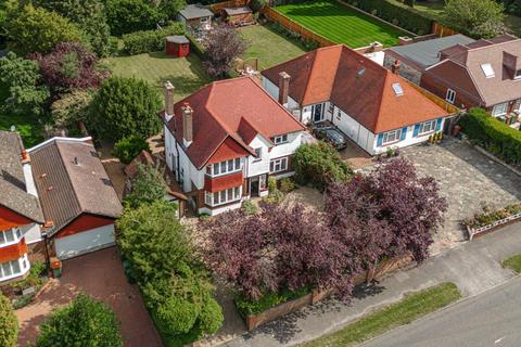 161 Banstead Road, Banstead, SM7 1QH