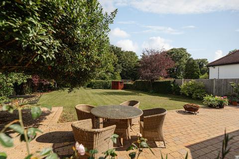 161 Banstead Road, Banstead, SM7 1QH