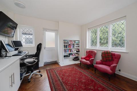 161 Banstead Road, Banstead, SM7 1QH