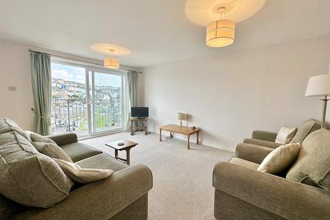 2 bedroom flat for sale, Higher Street, Brixham