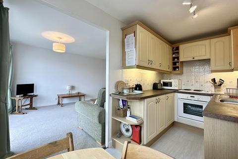 2 bedroom flat for sale, Higher Street, Brixham