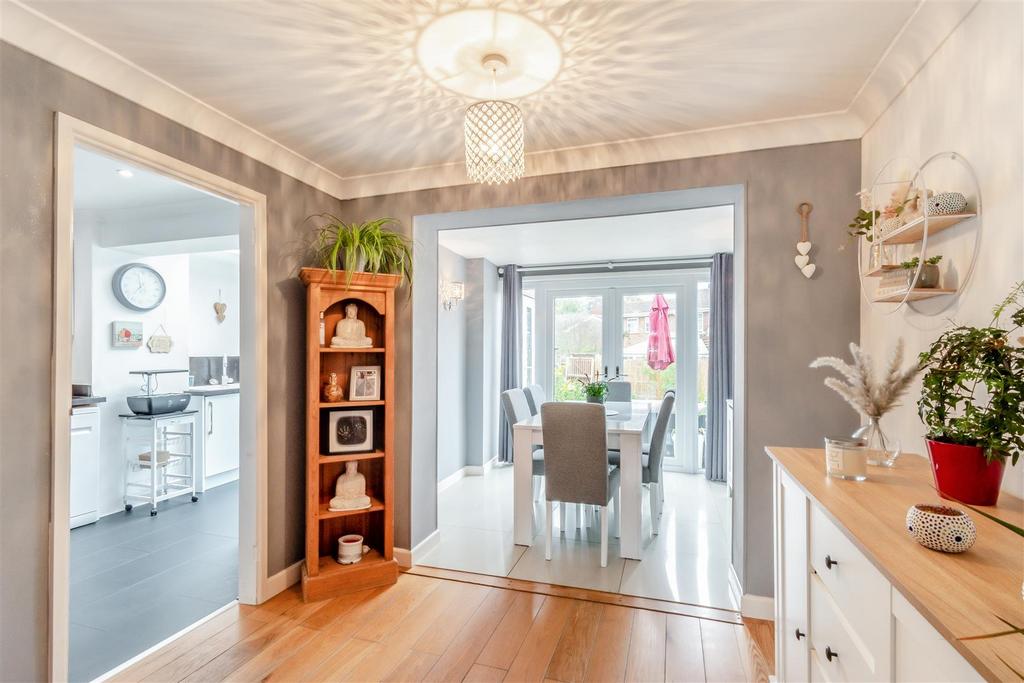 8566622-interior05.jpg