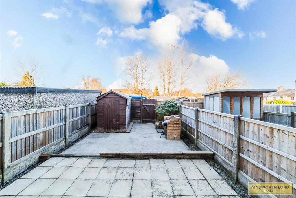 Large back garden