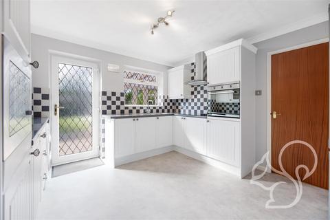13 Trinity Close, West Mersea, Colchester, CO5 8RW