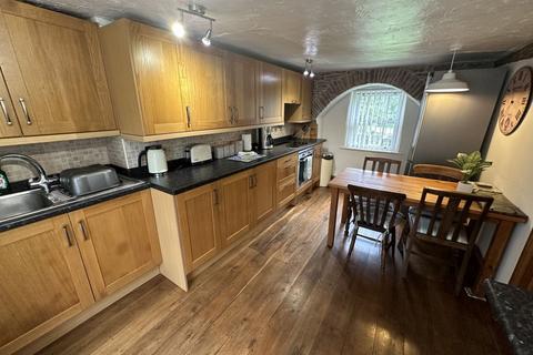 2 bedroom end of terrace house for sale, Defynnog, Brecon, LD3