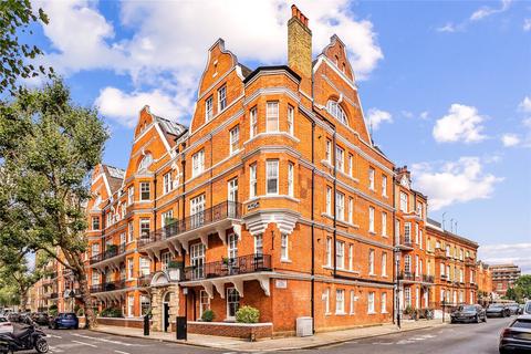 3 bedroom apartment for sale, St. Loo Court, St. Loo Avenue, London, SW3