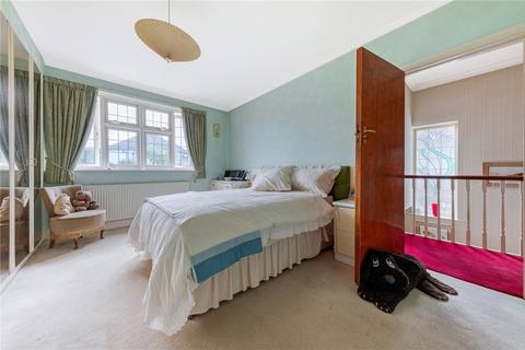 56 Pickhurst Mead, Bromley, BR2 7QR