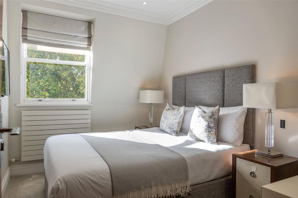 Double Bedroom