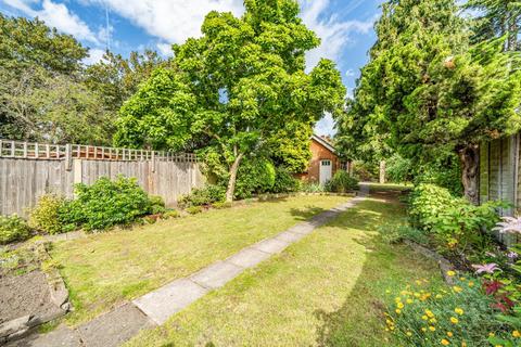 31 Park Road, Bromley, BR1 3HJ