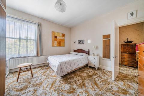 31 Park Road, Bromley, BR1 3HJ