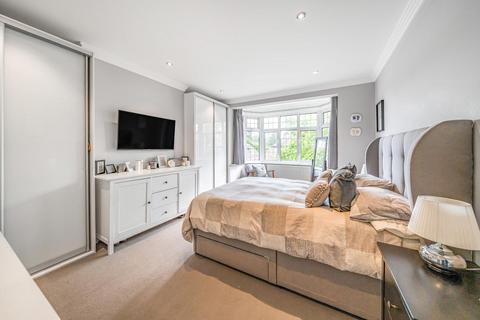 54 Greenways, Beckenham, BR3 3NQ