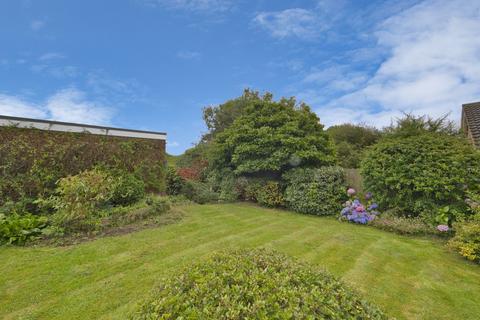 Cottingley The Street, Guston, Dover, CT15 5EU