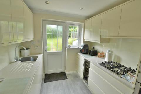 3 bedroom end of terrace house for sale, Cowdrys Field, Wimborne, BH21 1NB