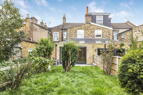 3 bedroom terraced house to rent, Odessa Road, London, E7