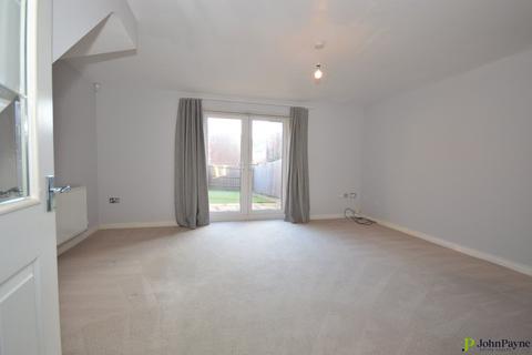 3 bedroom end of terrace house to rent, Surrey Drive, Stoke Village, Coventry, West Midlands, CV3