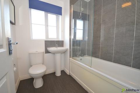 3 bedroom end of terrace house to rent, Surrey Drive, Stoke Village, Coventry, West Midlands, CV3