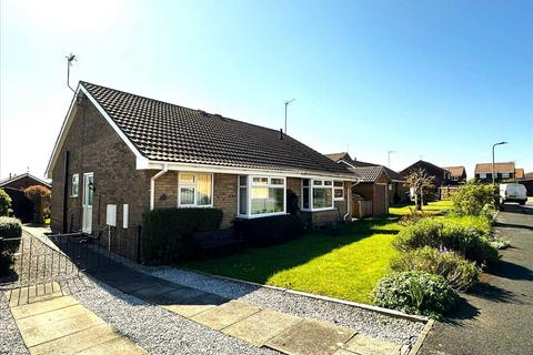 2 bedroom bungalow for sale, Plane Tree Way, Filey