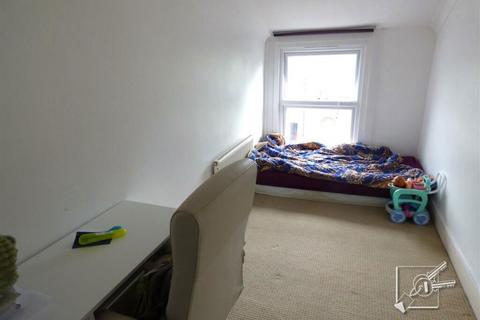 1 bedroom flat for sale - 133 Wellington Street, Gravesend, Kent, DA12 1JE