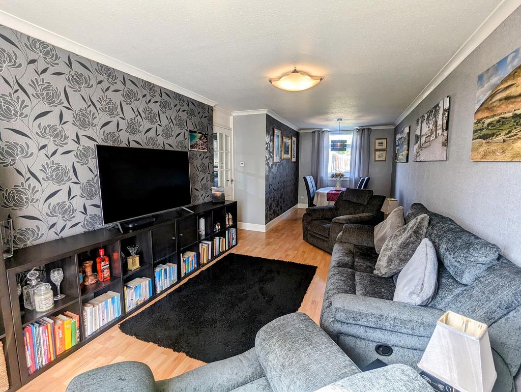 Ardneil Court, Ardrossan KA22 3 bed semidetached house for sale £150,000