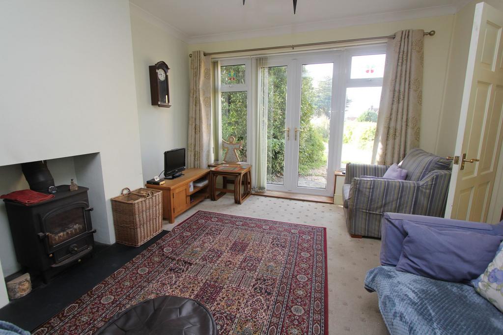 Fontygary Road, Rhoose, CF62 4 bed detached house for sale £380,000