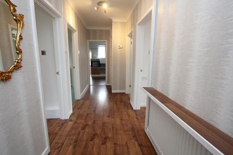 2 Fonmon Road, Rhoose, Barry, CF62 3DZ