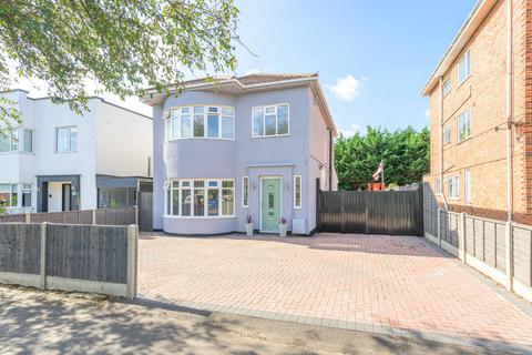 52 Castleton Boulevard, Skegness, PE25 2TS