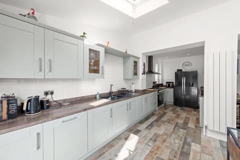 52 Castleton Boulevard, Skegness, PE25 2TS