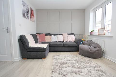 3 bedroom semi-detached house for sale - Ffordd Y Dociau Barry