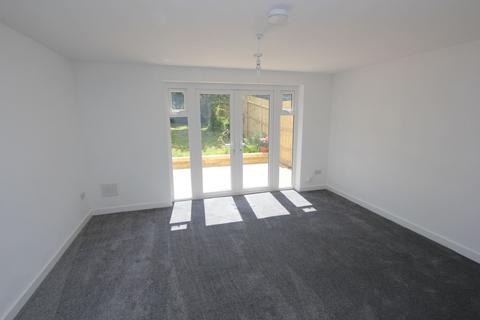 3 bedroom semi-detached house for sale - Eagle Road, St. Athan, CF62
