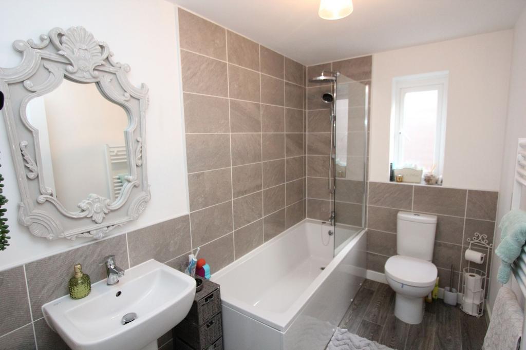 Family bathroom