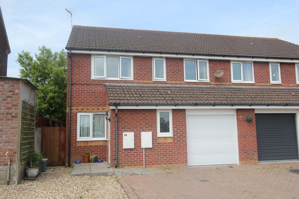 Cedar Road, St. Athan, CF62 4 bed semidetached house for sale £279,950